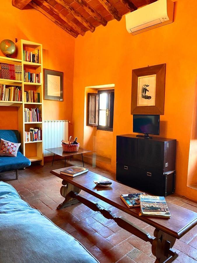 מרקאטאלה ואל די פזה Winery Houses In Chianti מראה חיצוני תמונה