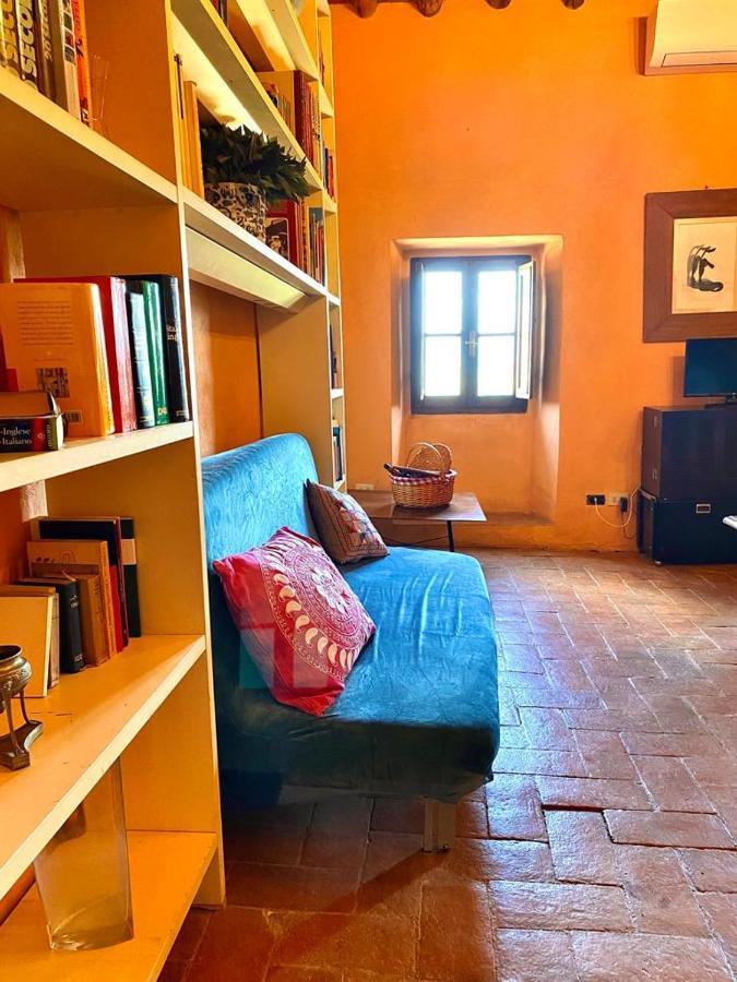 מרקאטאלה ואל די פזה Winery Houses In Chianti מראה חיצוני תמונה